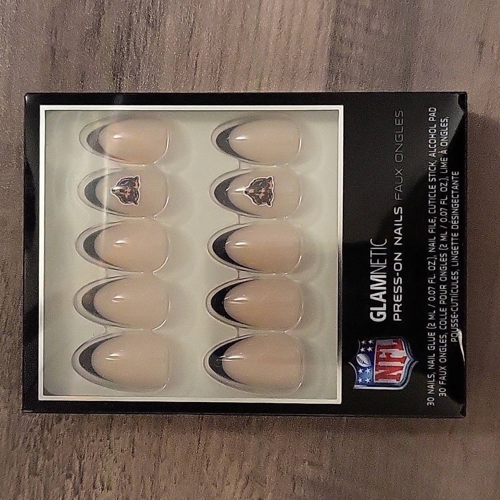 Glamnetic NFL Press-On Nails - Cream